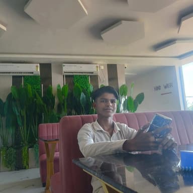 Sri Barendra Sarkar - CEO